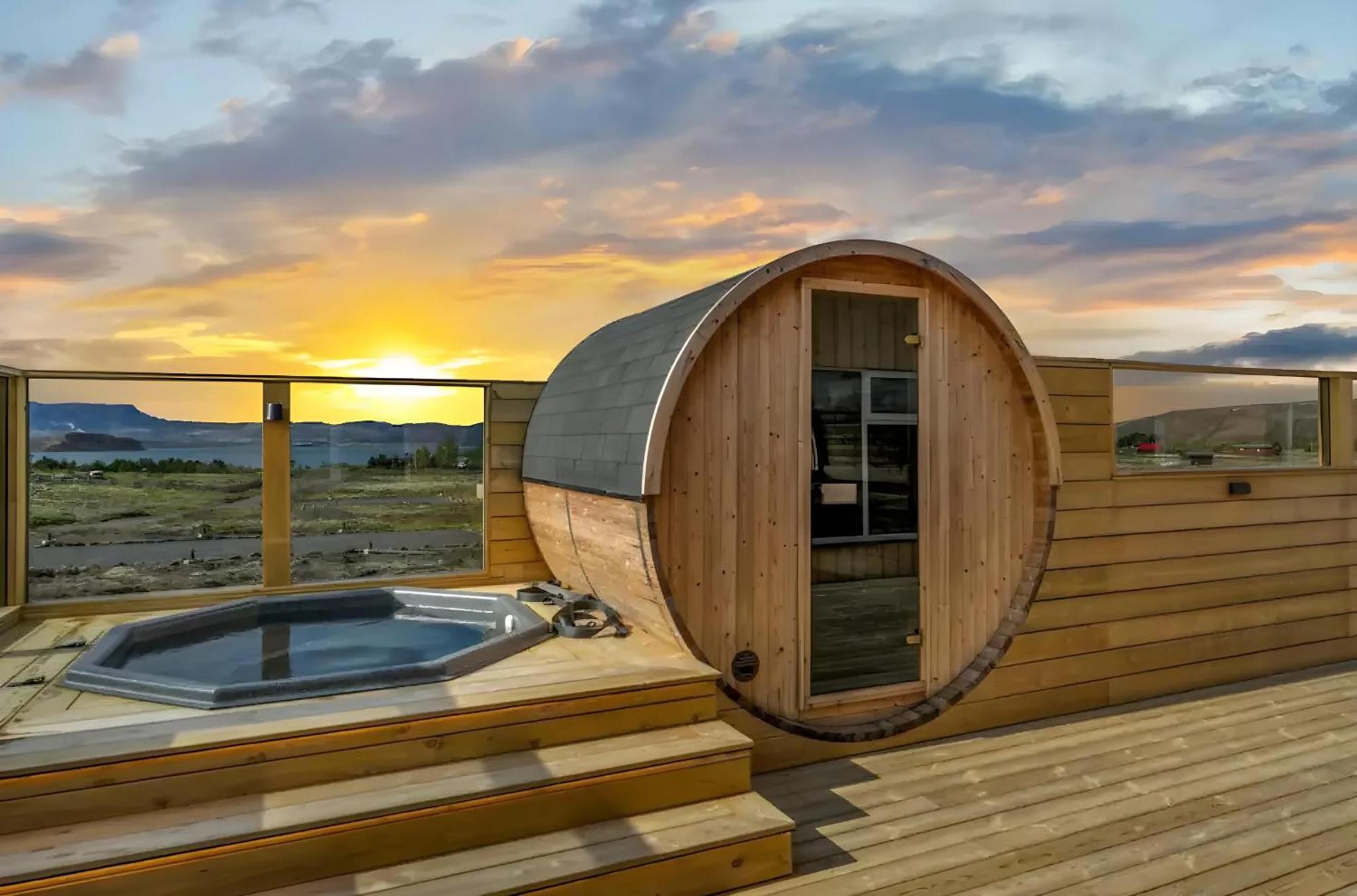 Cozy Cabin With Hot Tub & Sauna - Ultimate Retreat Veithilundur Ngoại thất bức ảnh